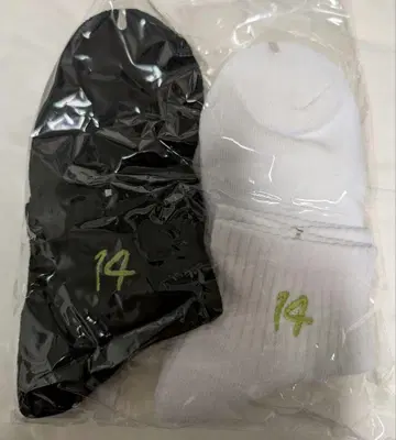 코쿠보 유노 양말