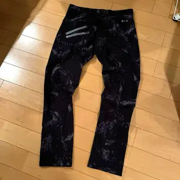 Oakley 디자인 패턴 팬츠 M 사이즈