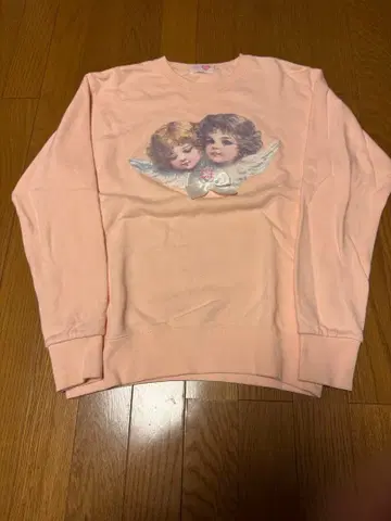 NILE PERCH 맨투맨