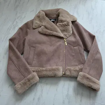 베이지 스웨이드풍 자켓