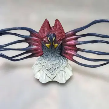 울트라맨 피규어 울트라 괴수 시리즈 퀸 모네라 1999년