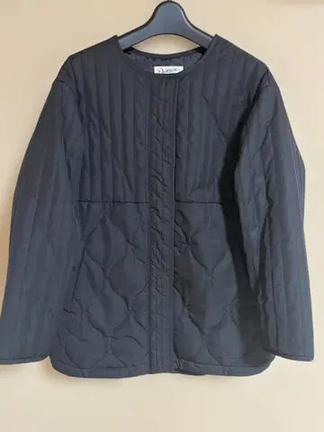 Dessin 블랙 퀼팅 자켓 size2 ( M~L )