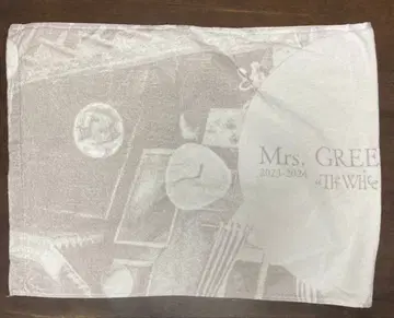 Mrs. GREEN APPLE 화이트 라운지 타월