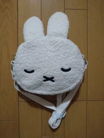 스튜디오 클립 WEB 한정판 미피 페이스 보아 숄더백