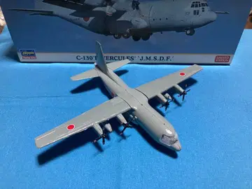 하세가와 1/200 C-130R 완성품 (2)