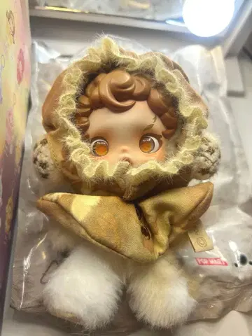 POPMART SKULLPANDA 스컬팬더 amber