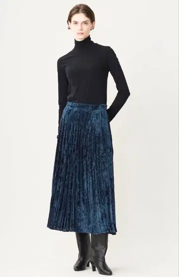 시어 벨벳 플리츠 스커트