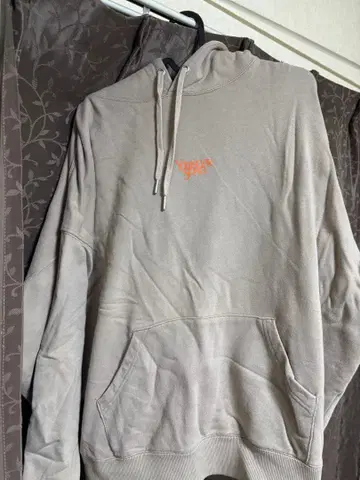 YOUnger SONG 베이지 후드티