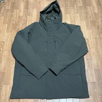 UNIQLO 하이브리드 다운 후드티 올리브 그린