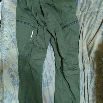 도라이치 카고 작업 팬츠 올리브 그린 남성용 세탁 완료