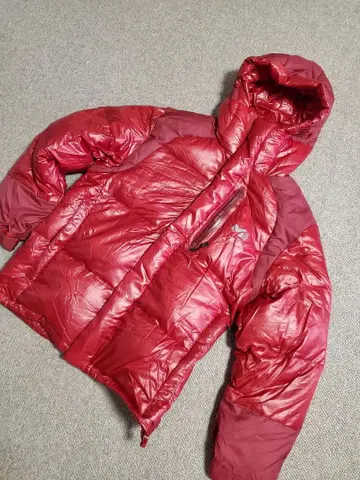 MILLET 후드 부착 다운 자켓 빨간색 L