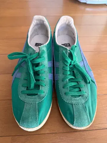 오니츠카타이거 스니커즈