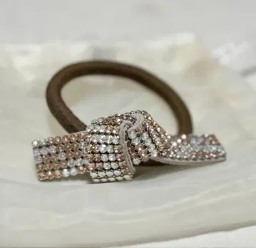 acca 드레스 머리끈