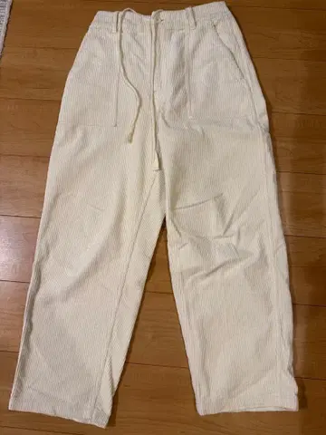 AUG 코듀로이 팬츠 화이트