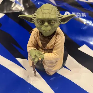 세계 15000개 한정판 시리얼 넘버 포함 마스터 요다