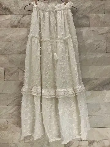 이에나 라 부클 IENA LA BOUCLE 컷워크 자수 캉캉 스커트