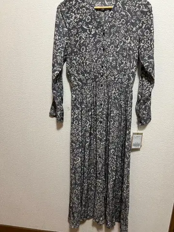 Plage 꽃무늬 긴팔 롱 원피스