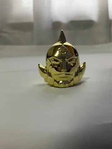 [중고품] 근육맨 다이캐스트 킨케시 4 금의 마스크(금도금 ver.)