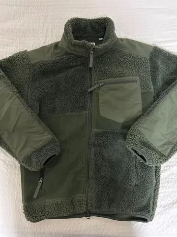 UNIQLO 엔지니어드 가먼츠 플리스 자켓