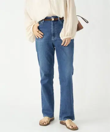 YANUK 야누크 별주 LOUISE 루이즈 스트레이트 데님 24