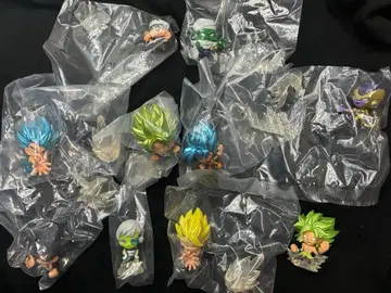 가격 인하 가능! 드래곤볼 초전사 피규어 2와 3