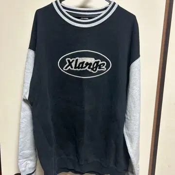 XLARGE 맨투맨 트레이닝복 블랙/그레이