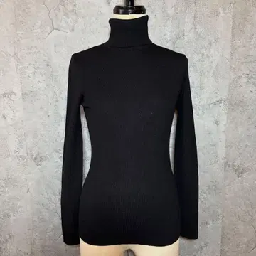 iCB [ 세탁 가능 ] Alba 터틀넥 니트