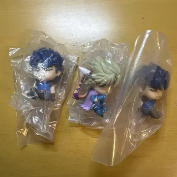 어깨 쿵 Fig. 죠죠의 기묘한 모험 시저 조나단 죠스타