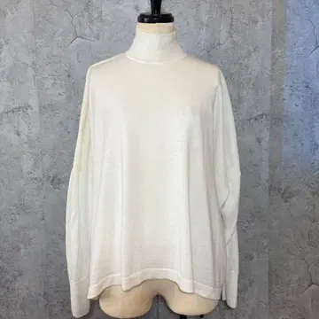 KURASHI&Trips PUBLISHING 목이 깔끔해지는 하이넥 니트