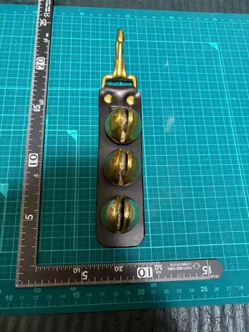 3연 곰 퇴치용 방울 (말 방울, 곰 퇴치용 방울 베어벨)