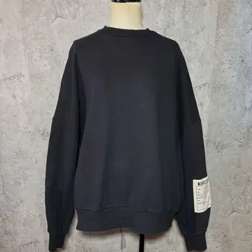 BLANC basque LUCA 별주 볼륨 소매 택 디자인 트레이닝복