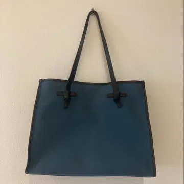 [ 공휴일 세일 ] 쟌니키아리니 마르첼라 블루 x 블랙