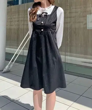 SHEPP 시프 벨로아 프릴 넥 리본 원피스 블랙 M 사이즈