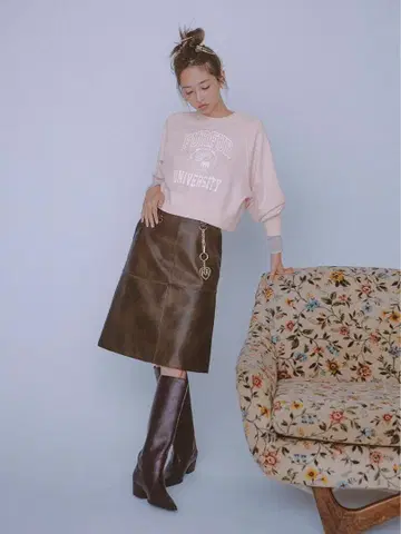 FURFUR 레더라이크 미디 스커트