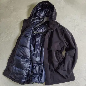 컨디션 최상 유니클로 J 하이브리드 다운 파카 L 퀼팅 바이컬러