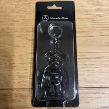 Mercedes-Benz 베어브릭 블랙