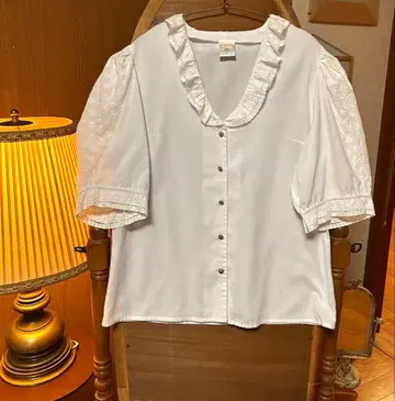 70s 구제 의류 프랑스 유럽 앤티크 빈티지 프릴 블라우스