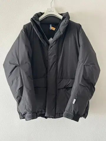 DAIWAPIER39 WINDSTOPPER 다운 자켓