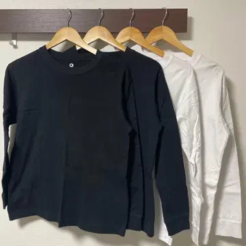 [훼미리마트] 긴팔 아우터 T셔츠 검정 흰색