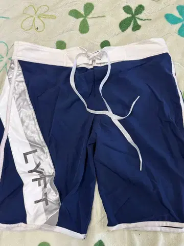 LYFT 네이비 숏팬츠