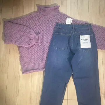 택 포함 새상품 CHANME 퍼플 터틀넥 니트 데님 세트
