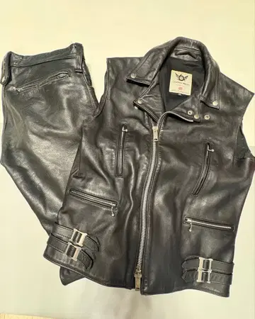 매니아 필견! 극초기 666 택 상하의 세트 가죽 베스트 가죽 바지