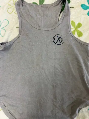 그레이 탱크탑 로고