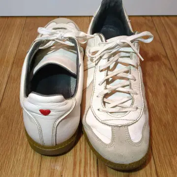 리프로덕션 오브 파운드 x materi 저먼 트레이너