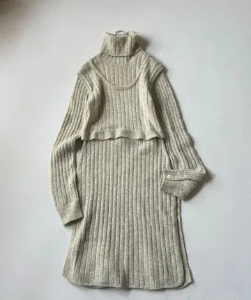 ETRE TOKYO 에트레토쿄 터틀 니트 원피스