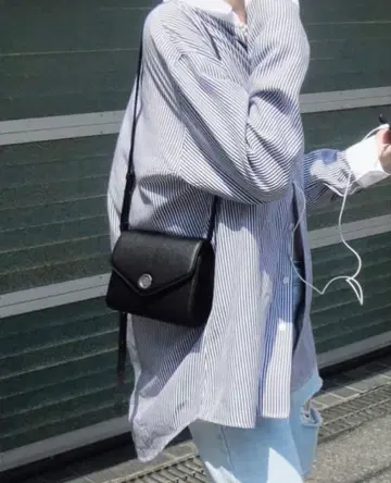 [ 가격 인하! ] minitmute box bag 가죽 숄더백