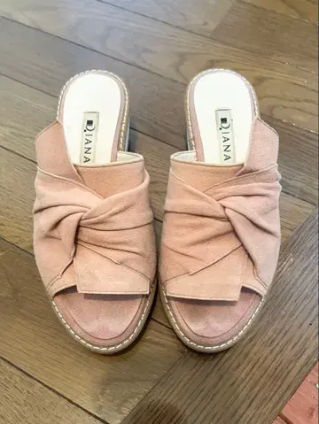 DIANA 꼬임 디자인 핑크 샌들