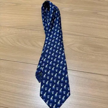 Salvatore Ferragamo 넥타이 화이트 타이거 패턴 네이비