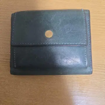 렌마 렉타 3단 폴더형 지갑 페트롤리오