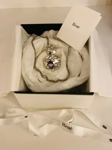 [ 새상품 ] 르네 rene 목걸이